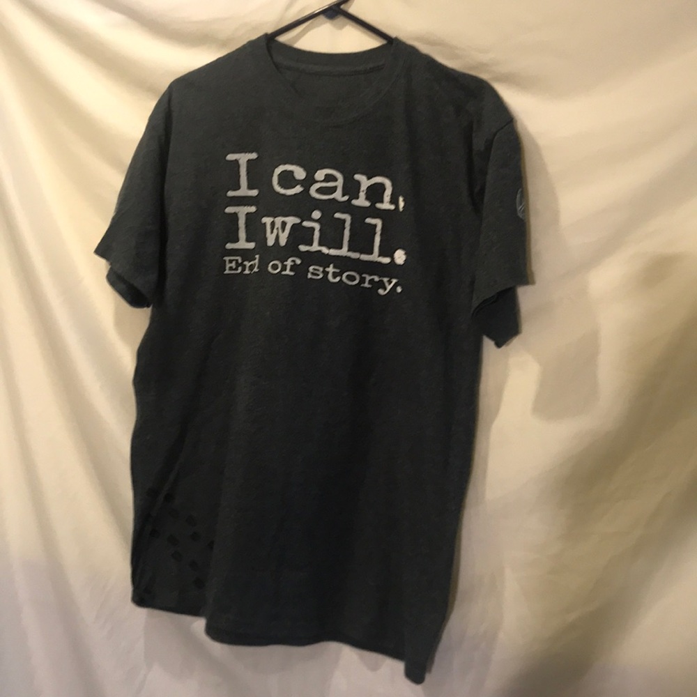 Men’s Large T-shirt. Charcoal Gray whitetail